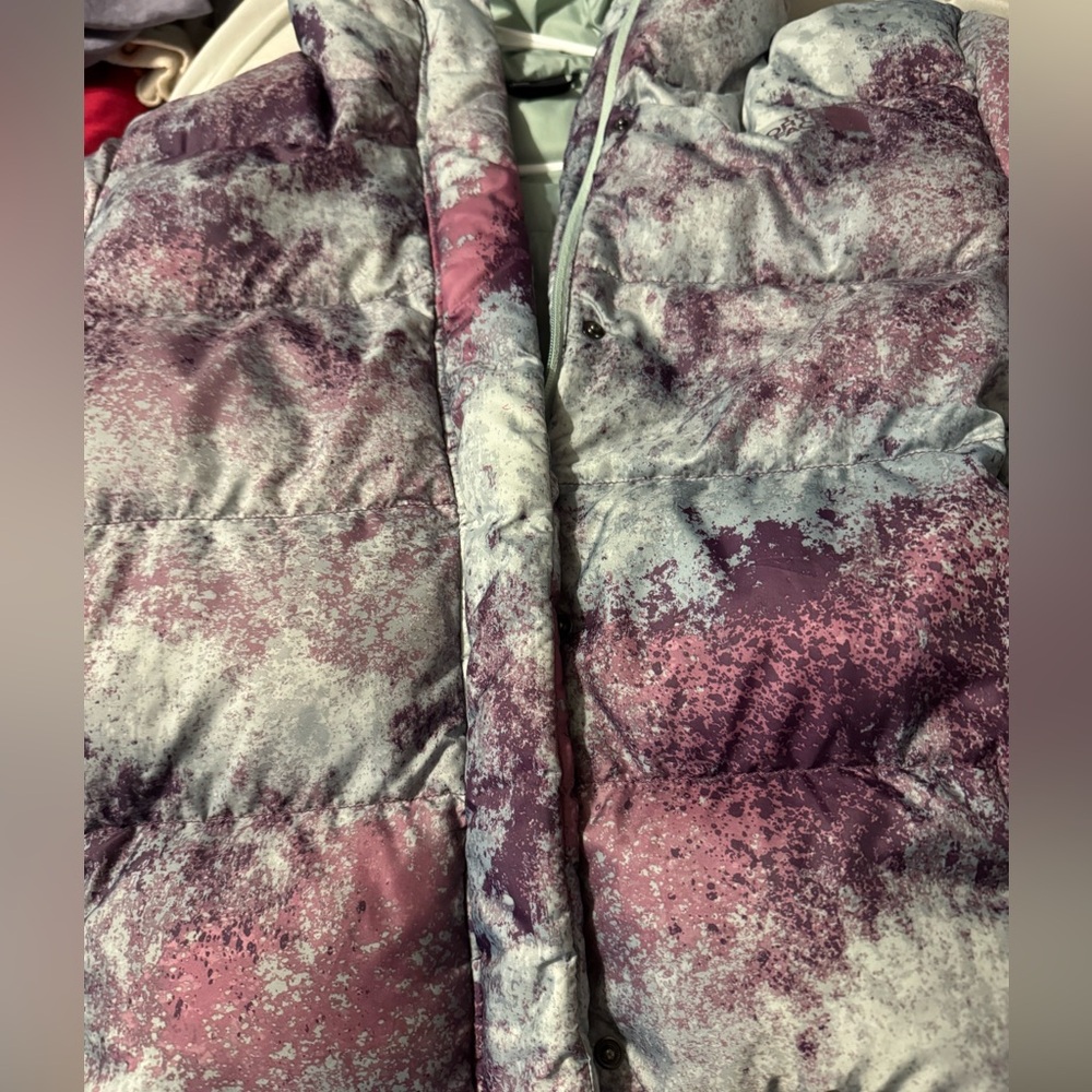 Authentic North Face Puffer Jacket. Printed Black… - image 2